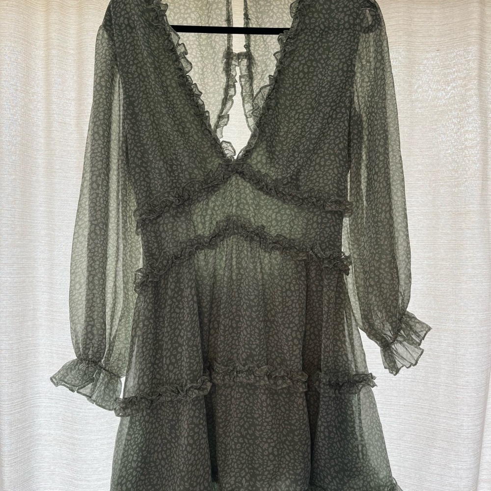 Dress - Picture 2 of 8